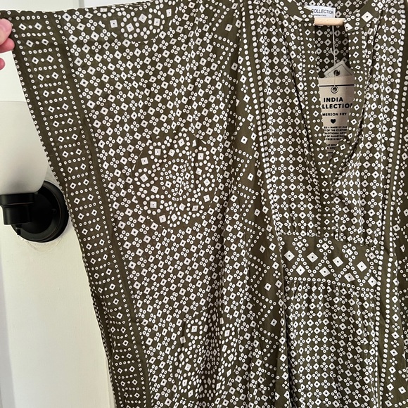 Emerson Fry Caftan Dress - Picture 4 of 7